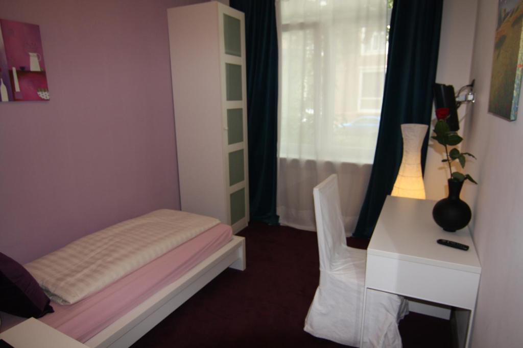 Hotel Heddernheimer Hof Frankfurt nad Mohanem Pokoj fotografie